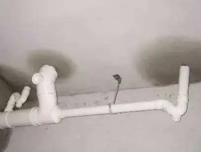 辉县卫生间测漏水的几种情景